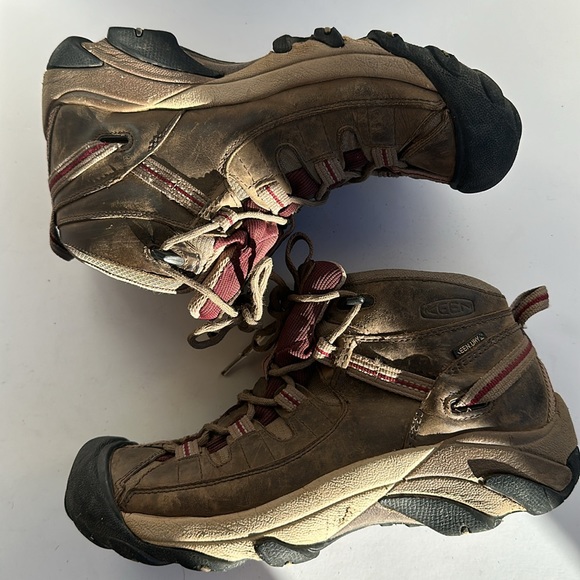 Keen Targhee II Mid Hiking Boots In Brown-burgundy-Sz 9 - Picture 14 of 15